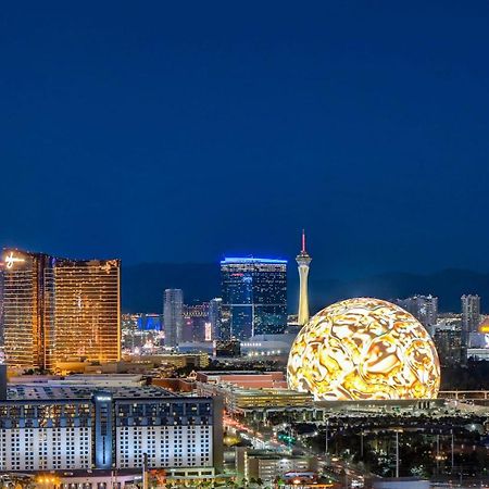 Mgm Signature-27-805 F1 Track & Strip View Balcony 라스베이거스 외부 사진